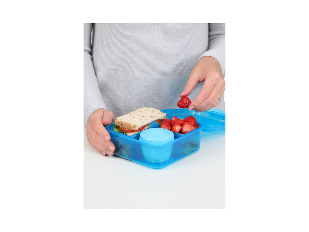 Buy Sistema® Bento Cube Lunch Box 1.25L with Yogurt Pot | in Qatar Buy Sistema® Bento Cube Lunch Box 1.25L with Yogurt Pot | in Qatar